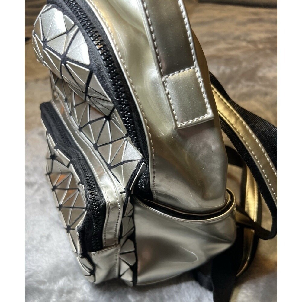 Sondra Roberts Squared Silver Metallic Geometric Pattern Mini Backpack Bag - Picture 12 of 15